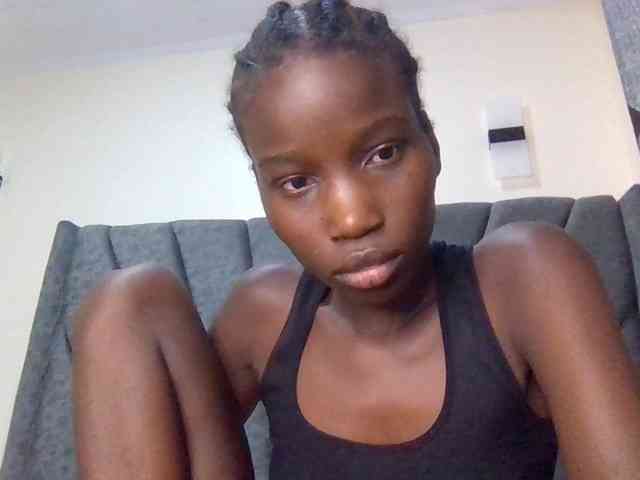 Pretty1231a Pretty1231a