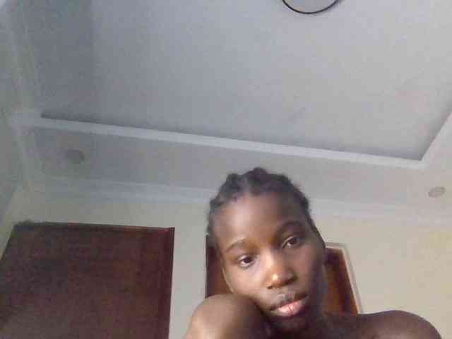 Pretty1231a Pretty1231a