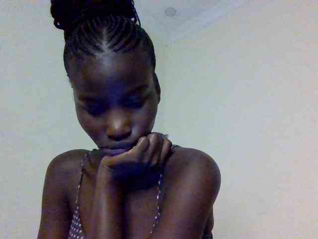 Pretty1231a Pretty1231a