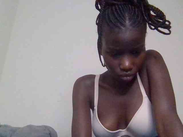 Pretty1231a webcam