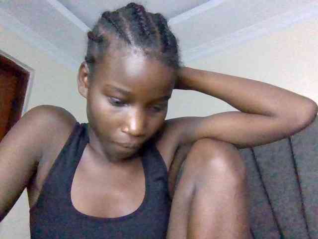 Pretty1231a Pretty1231a