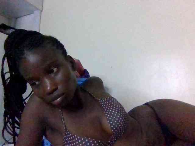 Pretty1231a Live Webcam on BongaCams