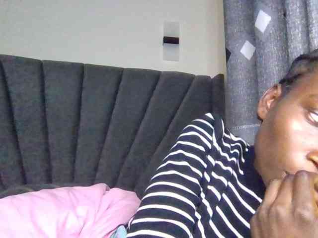 Pretty1231a Pretty1231a