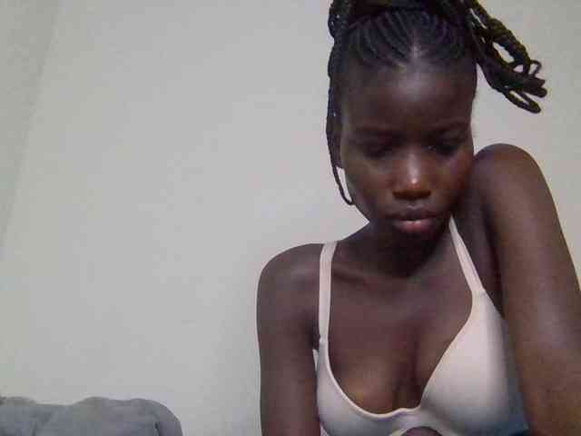 Pretty1231a webcam