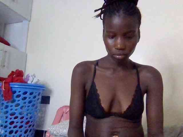 Pretty1231a Pretty1231a