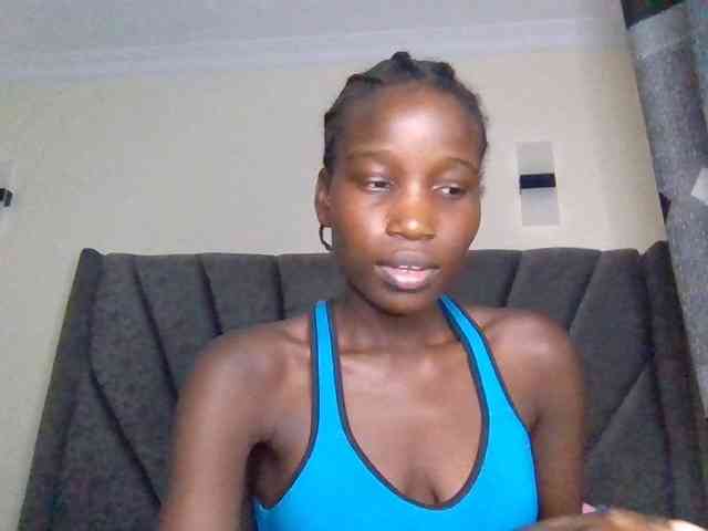 Pretty1231a Pretty1231a