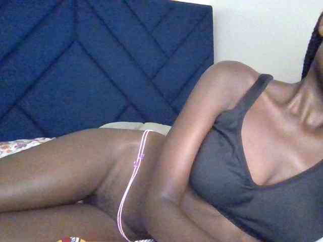 Pretty1231a Live Webcam on BongaCams