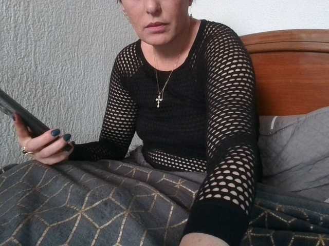 Sexiledi's BongaCams show and profile