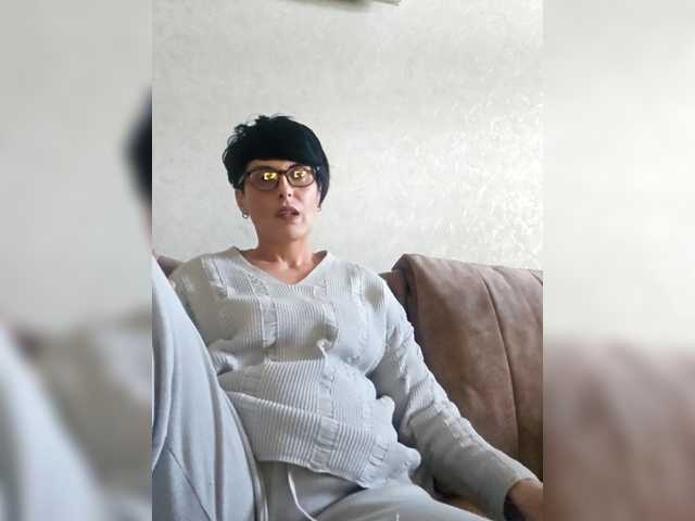 Sexiledi's BongaCams show and profile