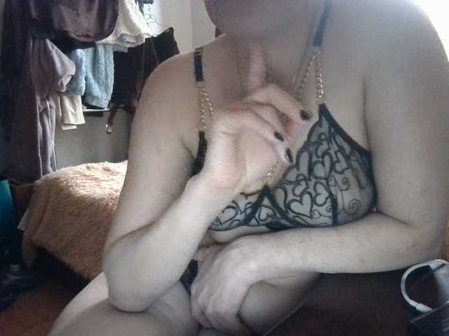 Sexiledi from BongaCams