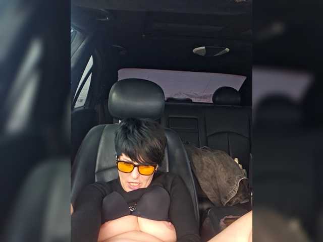 Sexiledi's BongaCams show and profile