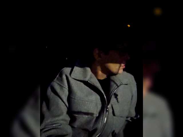 Sexiledi's BongaCams show and profile