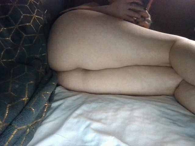 Sexiledi's BongaCams show and profile