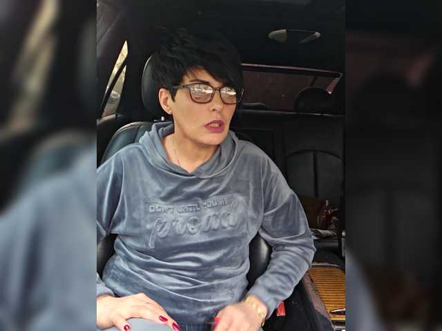 Sexiledi's BongaCams show and profile