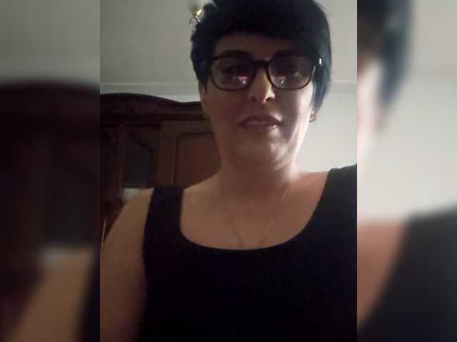 Sexiledi's BongaCams show and profile