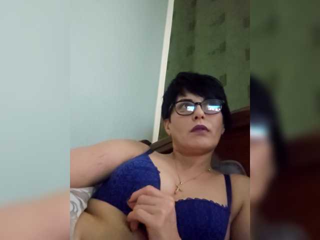 Sexiledi's BongaCams show and profile