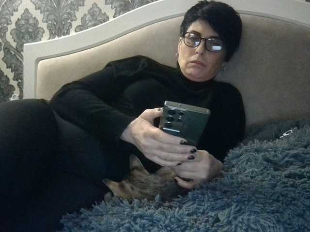 Sexiledi's BongaCams show and profile