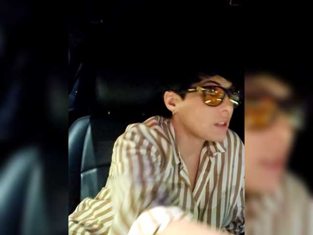 Sexiledi's BongaCams show and profile