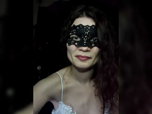 LiaSmile's BongaCams show and profile