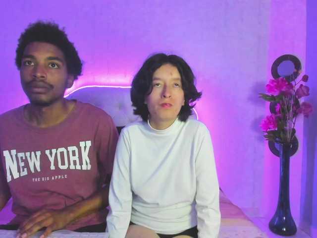 CoralAndOcean – webcam model profile photo