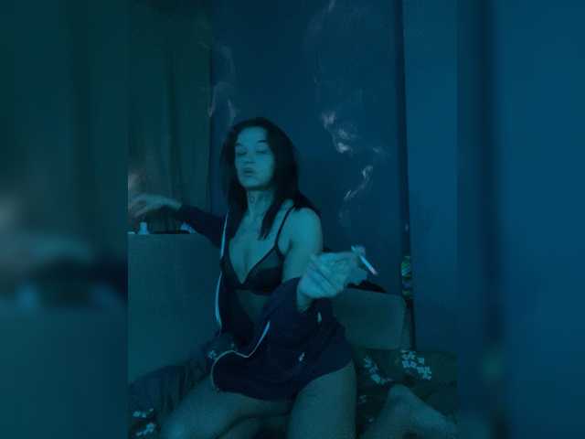 MokraPipunia04's BongaCams show and profile