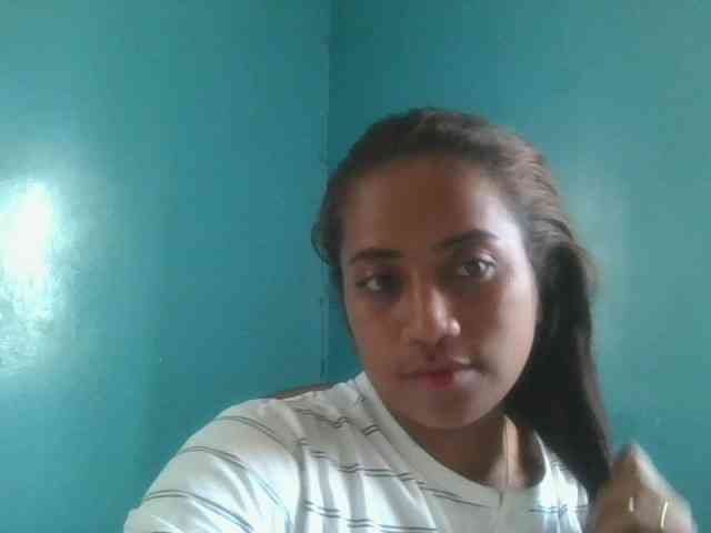 KrystalXShine webcam