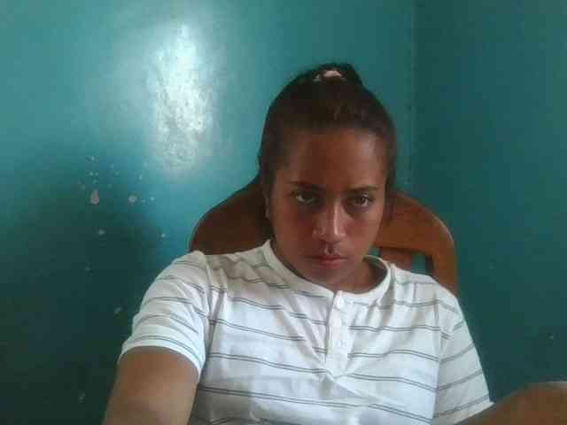 KrystalXShine webcam