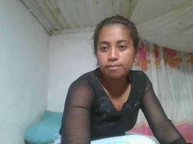 KrystalXShine webcam