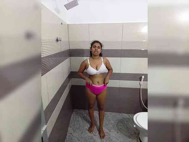 Sldesithreesome Sldesithreesome