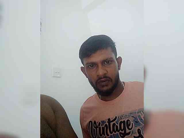 Sldesithreesome webcam