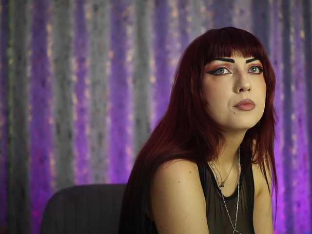 BlairLevine's BongaCams show and profile