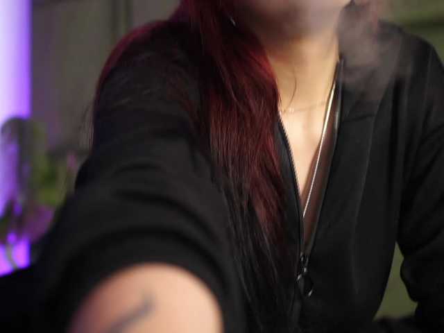 BlairLevine's BongaCams show and profile