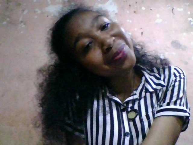 diniah22's Thumb Image