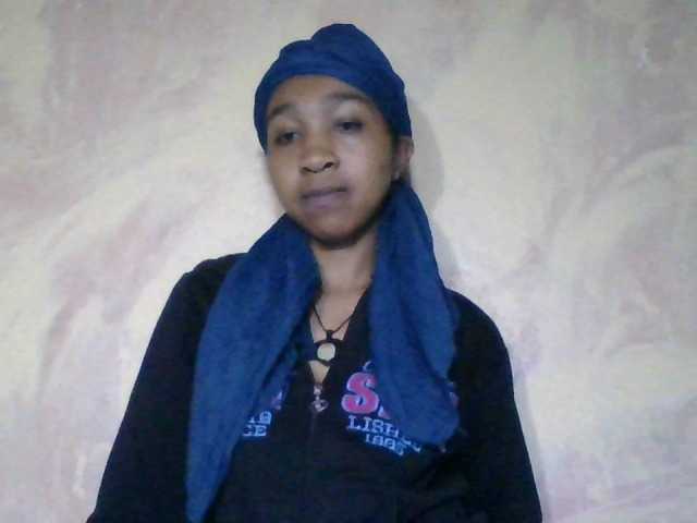 diniah22 — Freechat on BongaCams