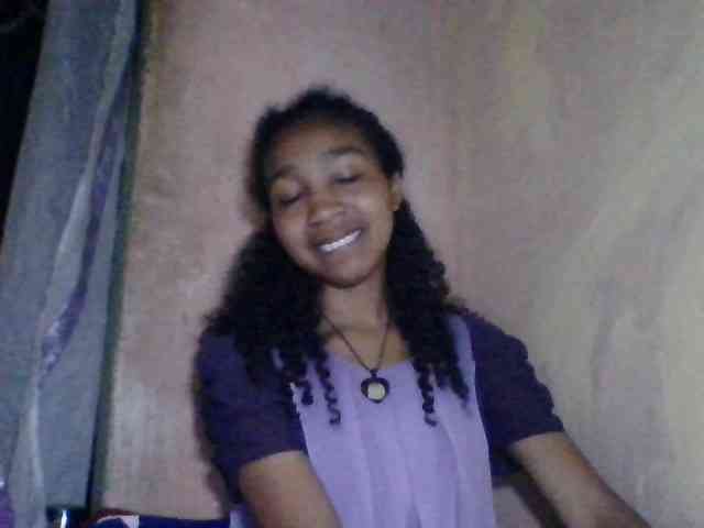 diniah22 Live Webcam on BongaCams