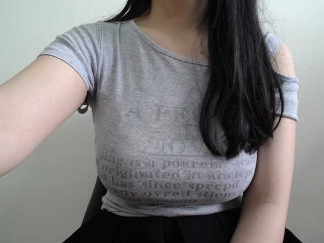 SalaChan's BongaCams show and profile