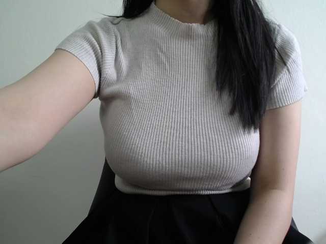 SalaChan's BongaCams show and profile