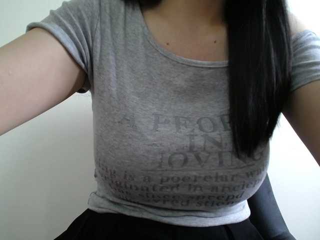 SalaChan's BongaCams show and profile