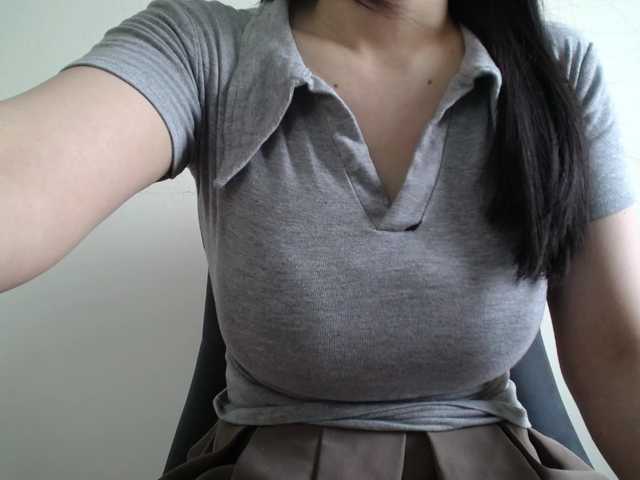 SalaChan's BongaCams show and profile