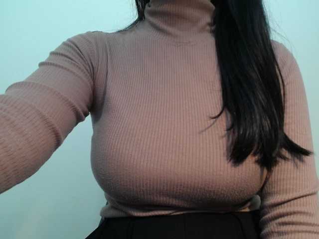 SalaChan's BongaCams show and profile