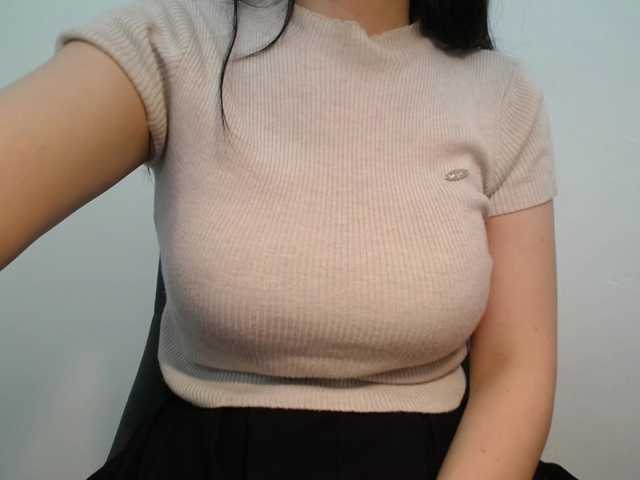 SalaChan's BongaCams show and profile