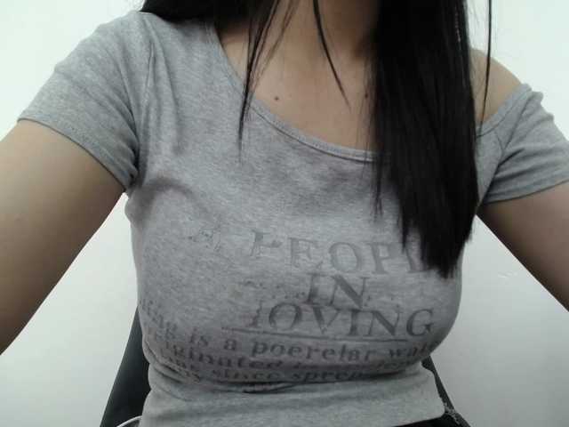 SalaChan's BongaCams show and profile