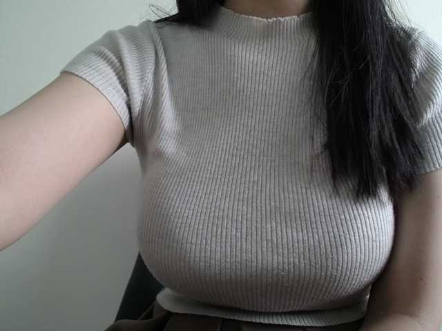 SalaChan's BongaCams show and profile