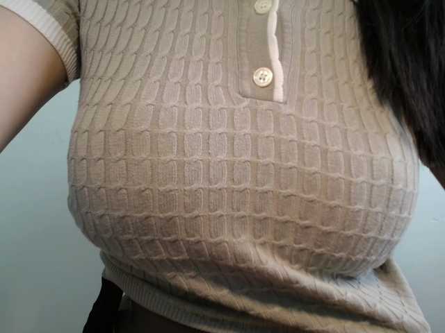 SalaChan's BongaCams show and profile