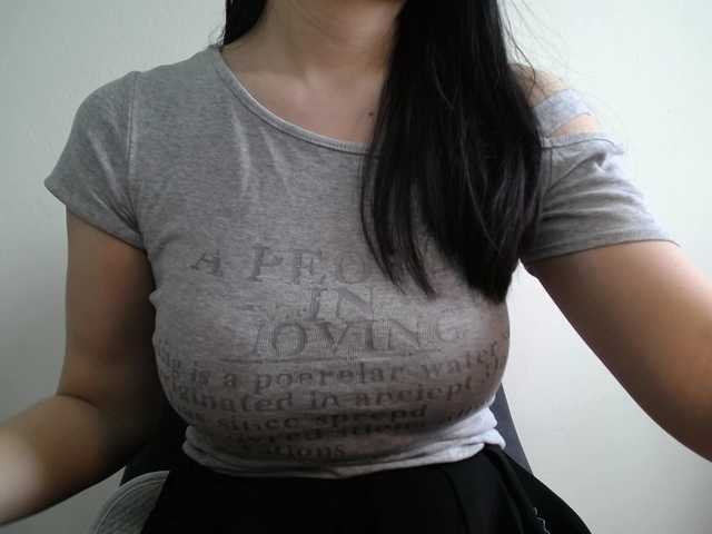 SalaChan's BongaCams show and profile