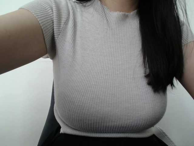 SalaChan's BongaCams show and profile