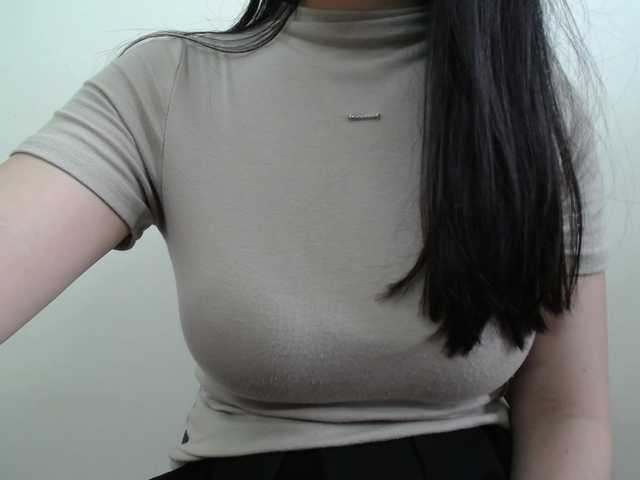 SalaChan's BongaCams show and profile