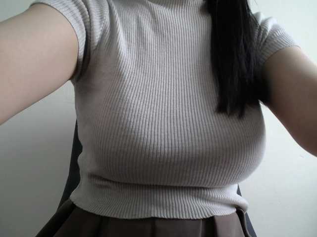 SalaChan's BongaCams show and profile