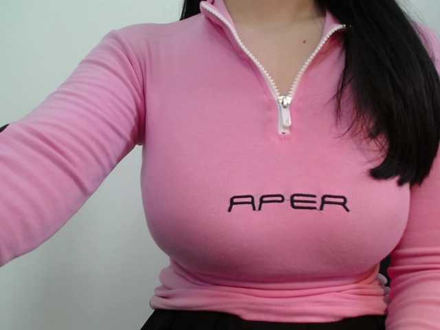 SalaChan's BongaCams show and profile