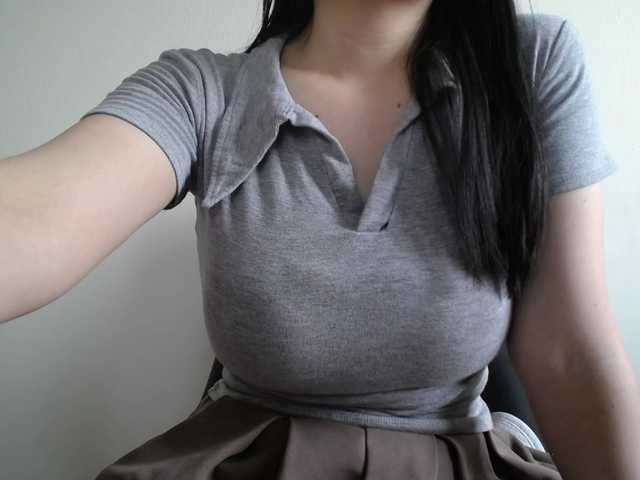 SalaChan's BongaCams show and profile